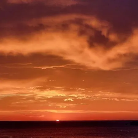 بيت للعطل Sunset Sea View & Garden 6p Max كالا تاريدا